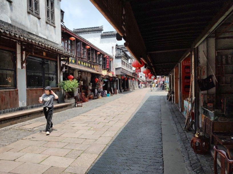 (新春见闻)黑龙江哈尔滨:“中国第一龙乡”民众献唱送祝福